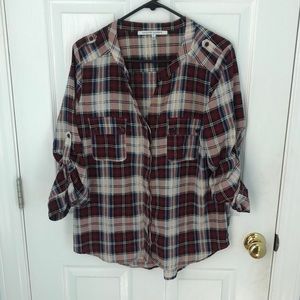 Plaid roll sleeve blouse